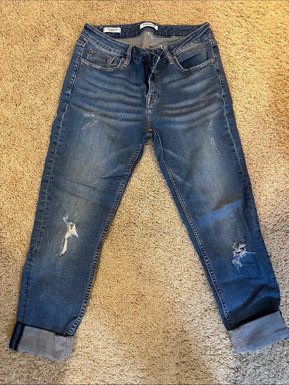 Vigoss Distressed Ankle Crop Jeans in Medium Blue